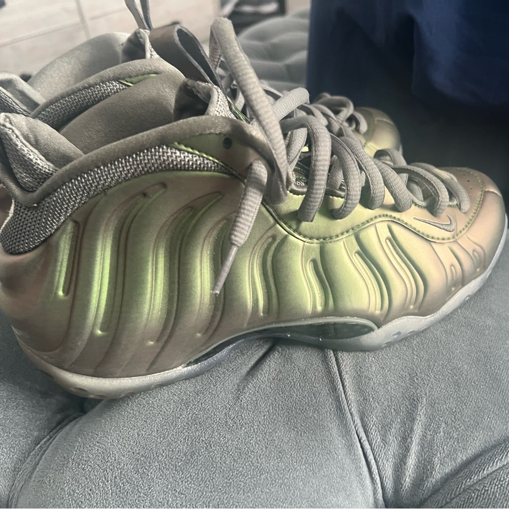 Women Air Foamposite One